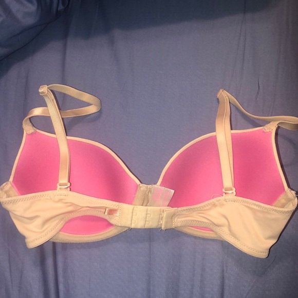 Tan bra - Picture 2 of 2